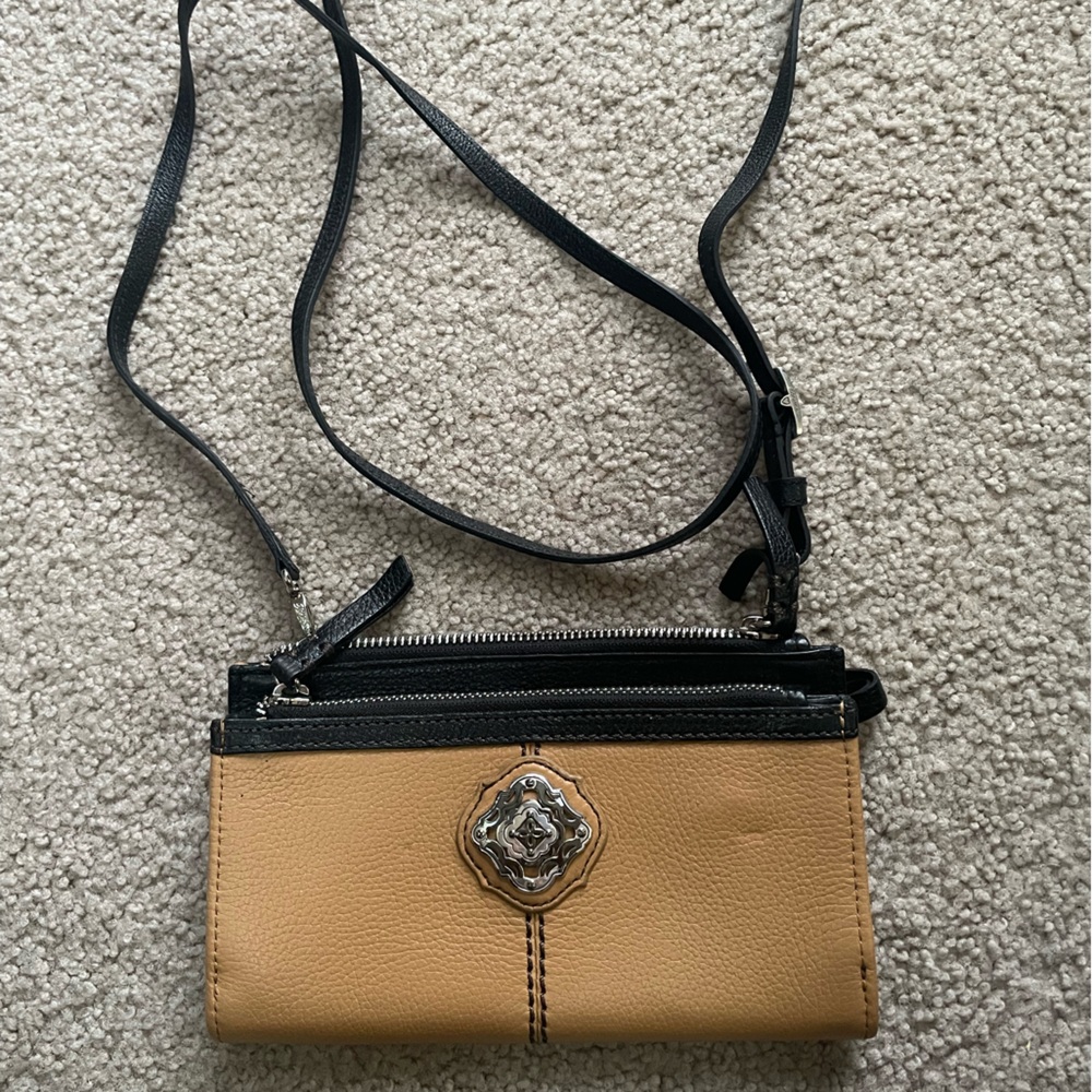 NWT Brighton organizer wallet/crossbody